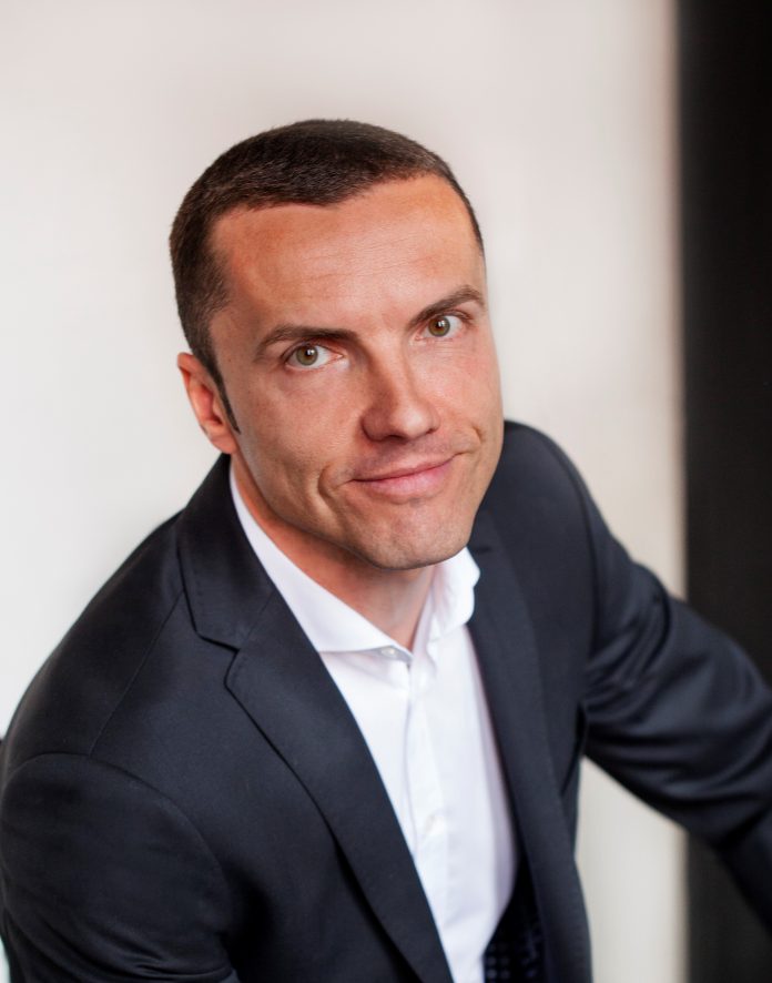 Sebastian Wąsik_baramundi