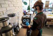 Shell wprowadził pierwsze w Europie roboty na stacji paliw