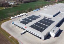 AVIA Solar zrealizuje instalacje fotowoltaiczne dla sieci DINO Polska w 120 lokalizacjach