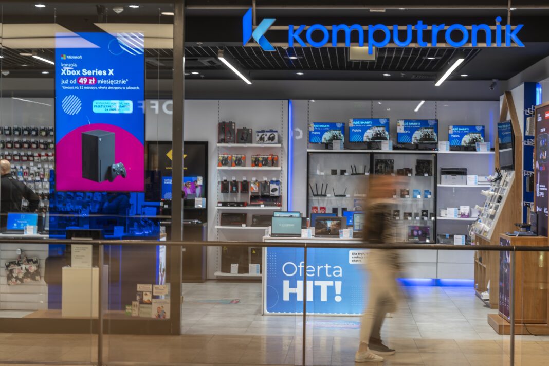 Komputronik - Salon - 12