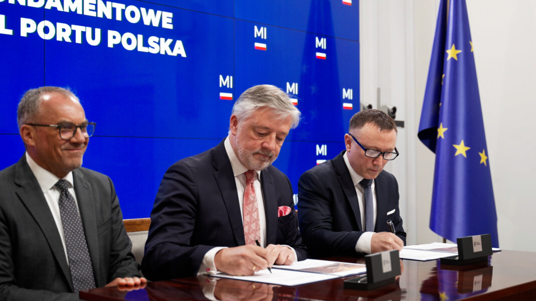 Budimex - Podpisanie umowy Port Polska still1