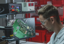 Valeo tworzy w Polsce europejskie centrum R&D i rekrutuje ponad 100 inżynierów