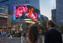 Warsaw STAGE – największy ekran LED 3D w Europie w sercu Warszawy